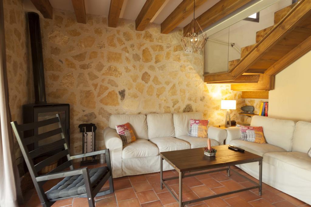 Casas De La Fuente Pensionat Brieva Exteriör bild