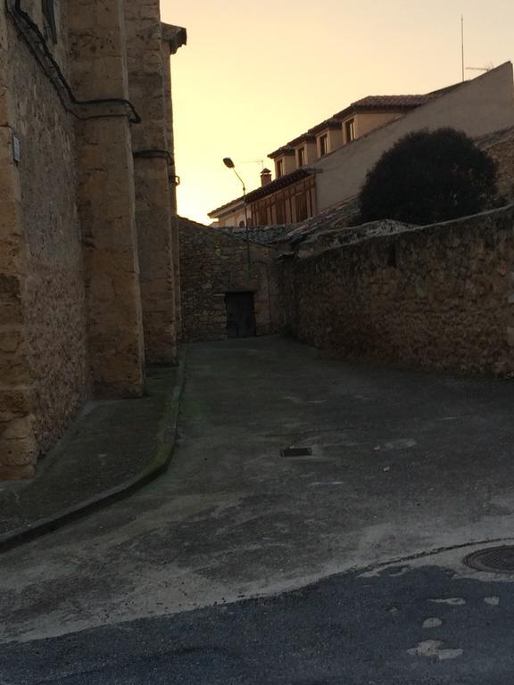 Casas De La Fuente Pensionat Brieva Exteriör bild